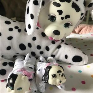 Puppy Surprise Dalmatian & 2 puppies EUC